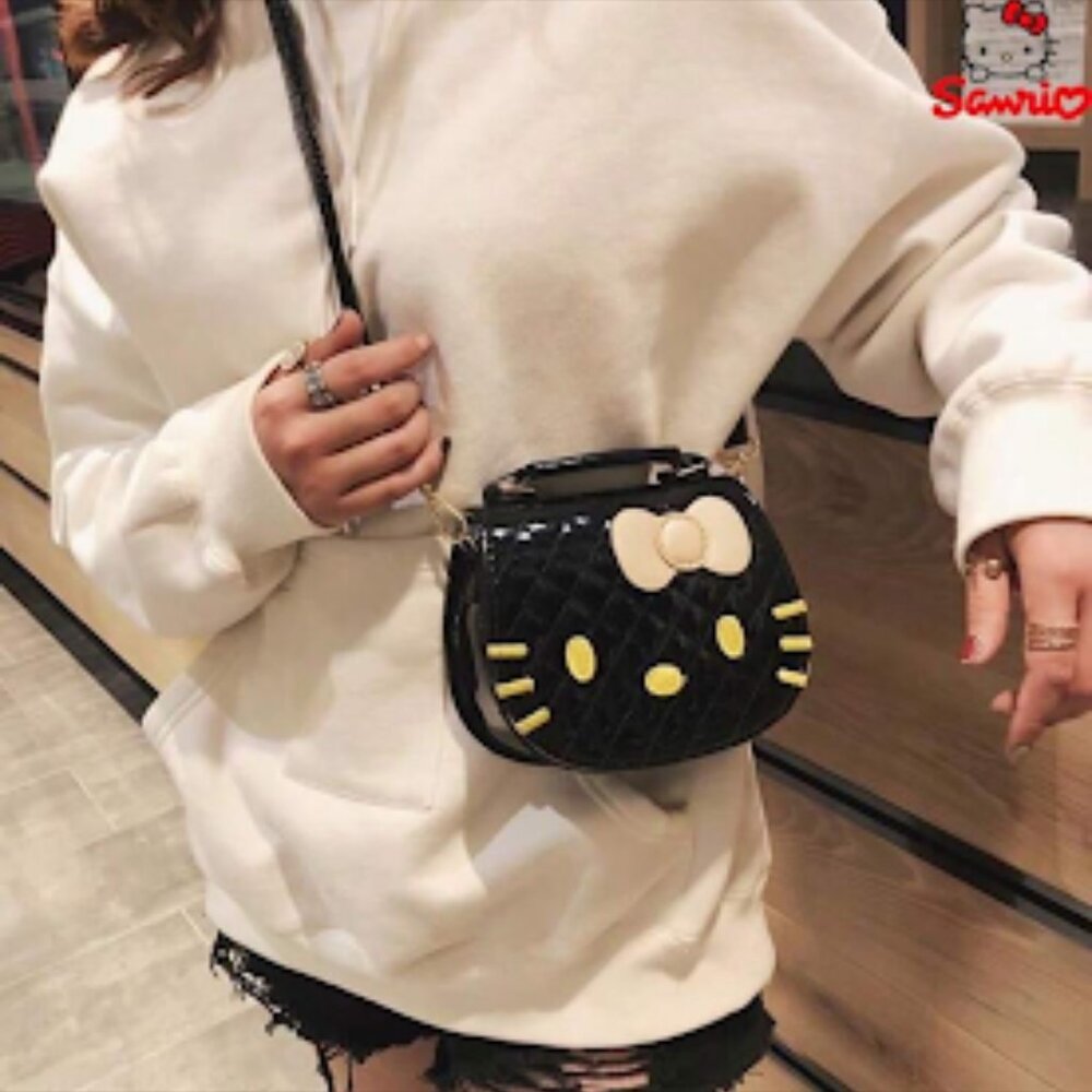 Cute Hello Kitty Black and Gold Handbag/Crossbody~ Small (H16)